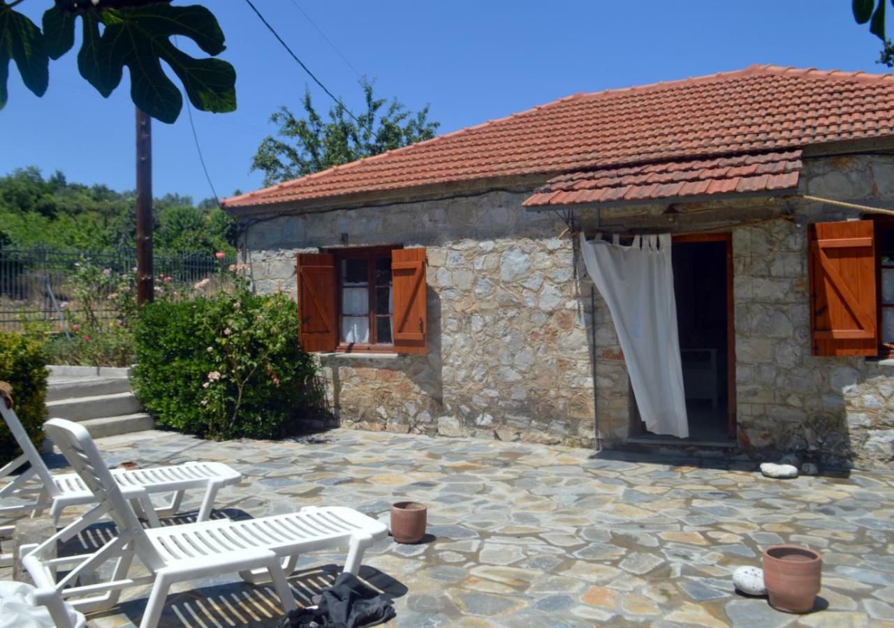 Santa Cruz Country Cottage Kallithea  Buitenkant foto