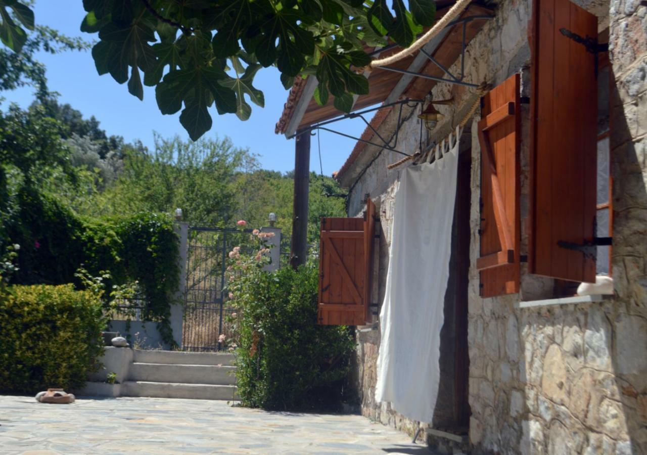 Santa Cruz Country Cottage Kallithea  Buitenkant foto